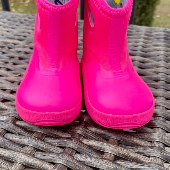 NWOT - Nike Jordan Lil Drip Boots Rain Shoes Neon Pink Size Youth 5Y - Picture 3 of 6